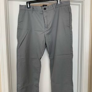 GAP pants khakis